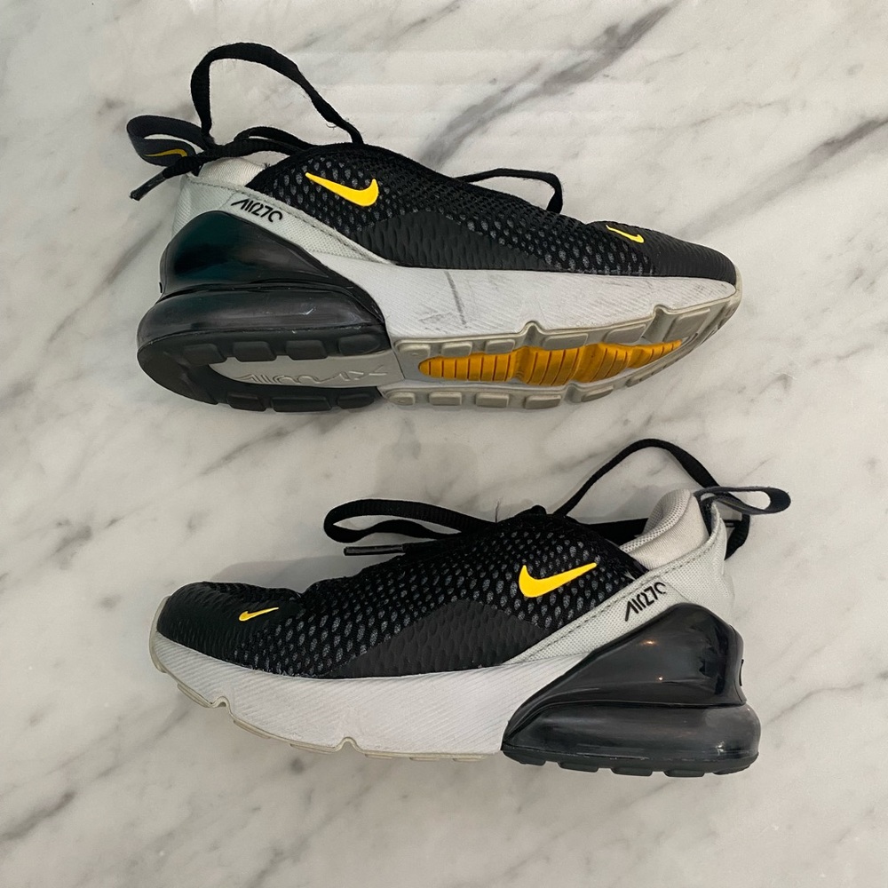 Nike Kids Black/Grey/Yellow Air 270 Size 11.5